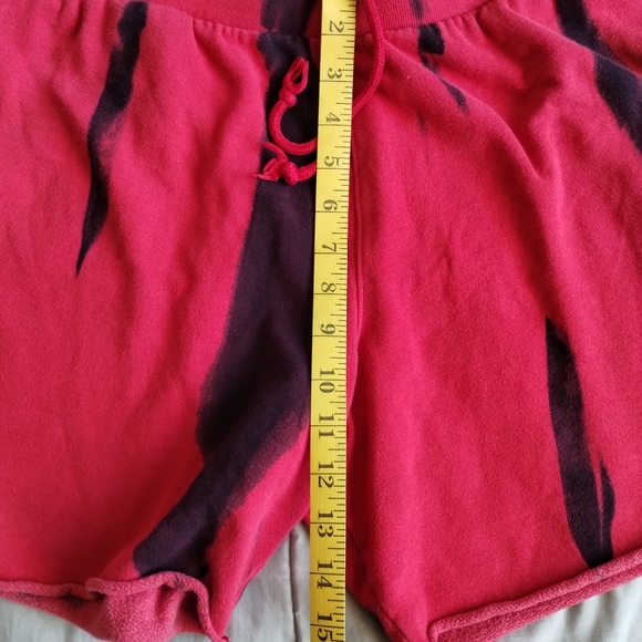 Distressed Cropped Sexy Shorts Mens MEDIUM 30 in w Champion Logo - Picture 8 of 10